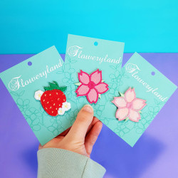 FRAISE Patch brodé thermocollant – Collection FLOWERYLAND