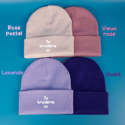 Bonnet à Revers Brodé Personnalisé – La Touche Unique pour l’Hiver ❄️☃️