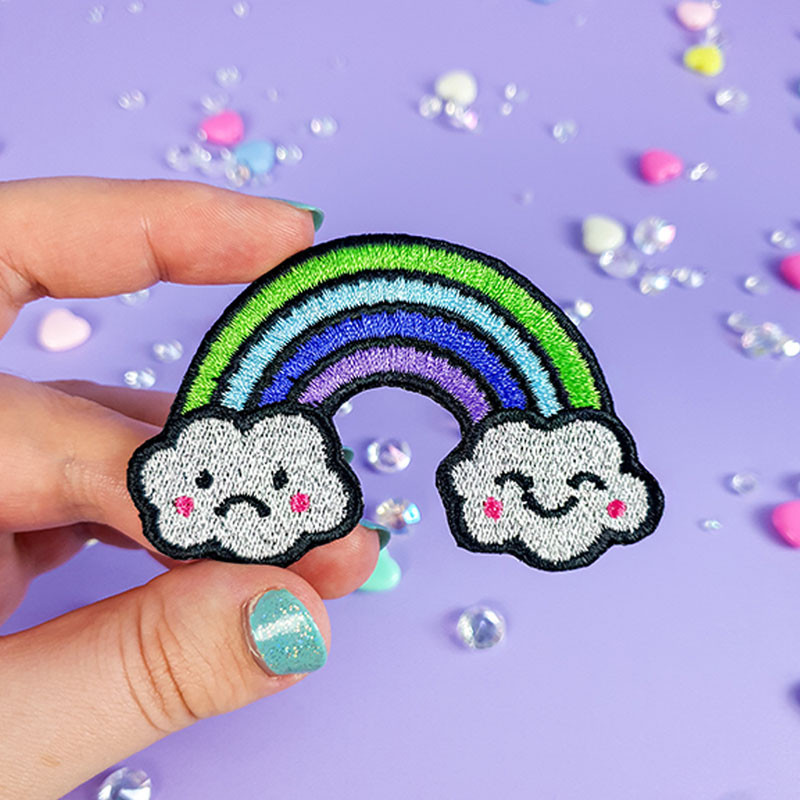 Patch brodé thermocollant - ARC EN CIEL - Broderie pailletée 🌈✨