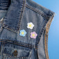 Trio mini patchs brodés thermocollants - MINI FLEURS 🌼💜💙🤍