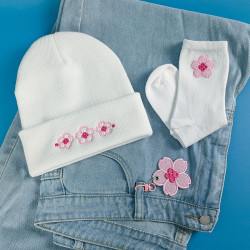 bonnet blanc adulte broderie fleur de sakura