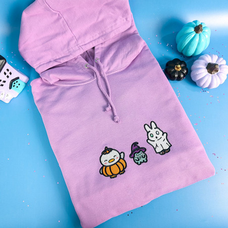 Sweat à capuche brodé Halloween kawaii avec lapin déguisé en fantôme, canard citrouille et grenouille sorcière