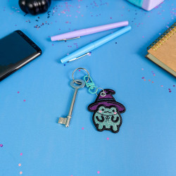 Porte-clé grenouille déguisée en sorcière, style kawaii Halloween