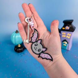 Porte-clé chauve-souris kawaii pour Halloween