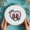 Broderie machine Bunny Dad cœur avec tête de lapin tacheté à télécharger