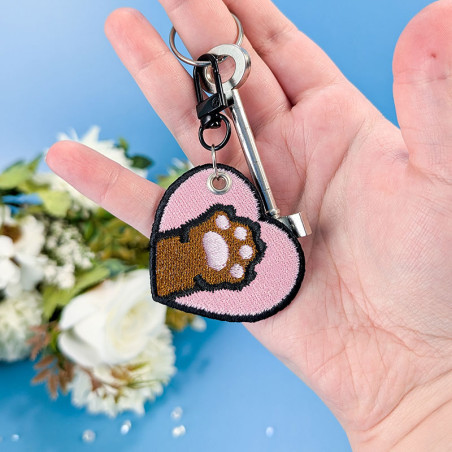 Porte-clés brodé personnalisable – CAT 🐱🧶
