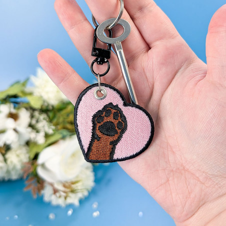 Porte-clés brodé personnalisable – DOG 🐶🦴