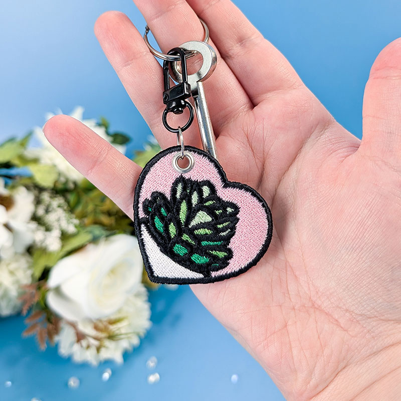 Porte-clés brodé personnalisable – PLANT 🪴☀️ Porte-clés brodé personnalisable – PLANT 🪴☀️