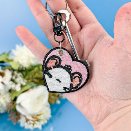 Porte-clés brodé personnalisable – RAT 🐭🧀