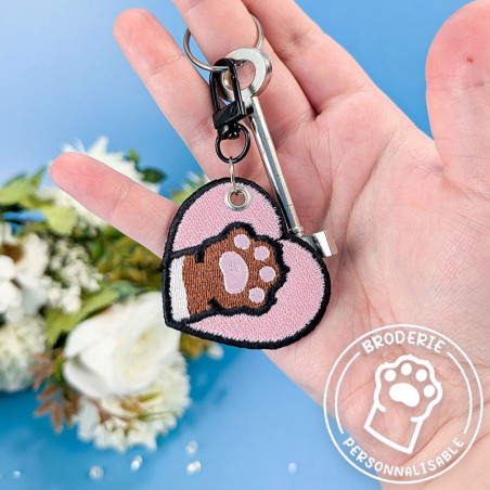 Porte-clés brodé personnalisable – CAT 🐱🧶