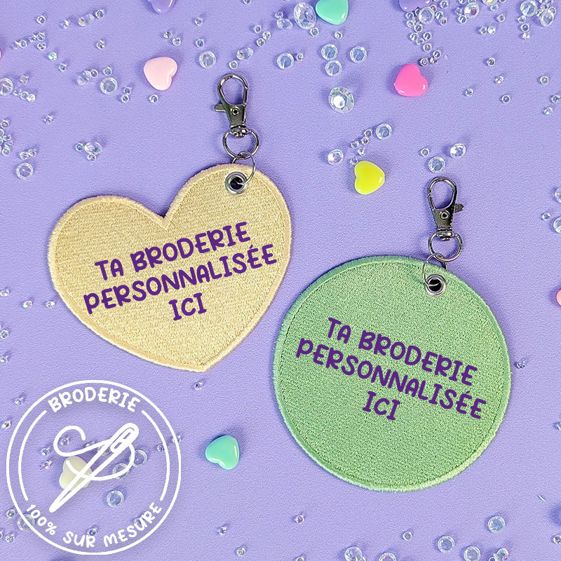 Porte-clés Brodé Personnalisé – L’Accessoire Unique à Emporter Partout ! 🔑✨
