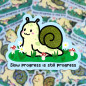 Sticker pailleté - MOCHI SLOW PROGRESS - 100% fait main 🐌
